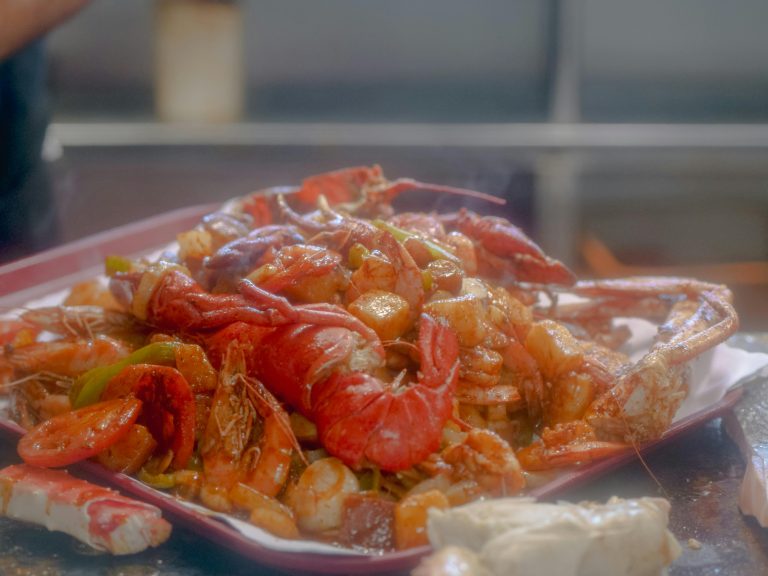How to Make a Delicious Lobster Dish at Home: Simple, Elegant, and Tasty