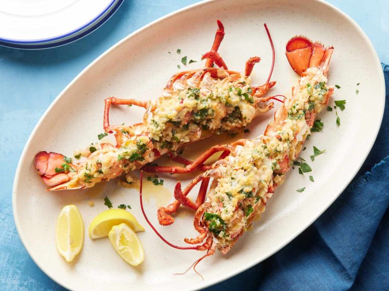How to Cook Delicious Lobster: A Step-by-Step Guide to a Luxurious Seafood Feast